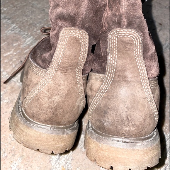 Timberland Suede Fur lined Boots - Picture 4 of 8